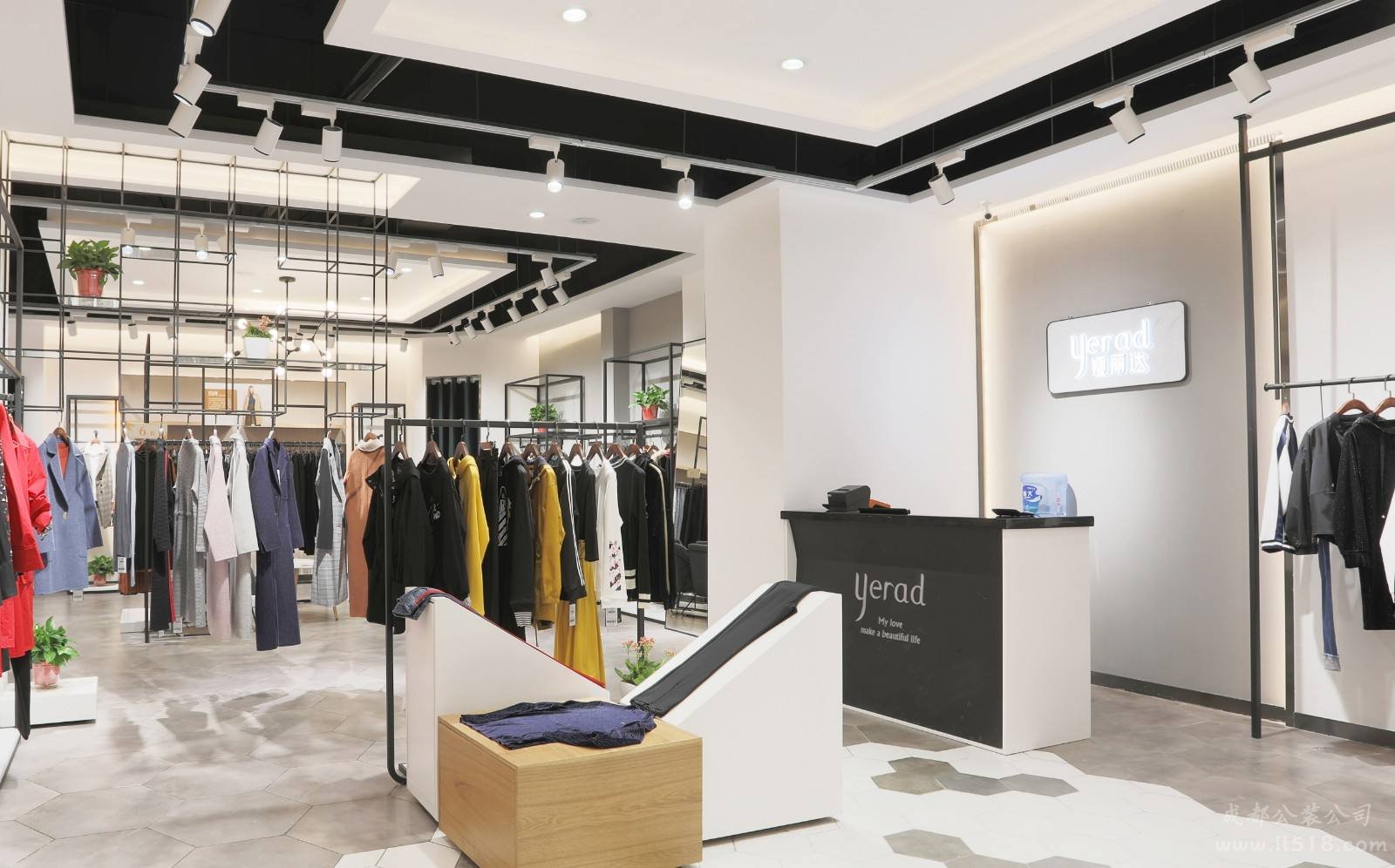 成都小店面裝修風(fēng)格都有哪些？小型店鋪